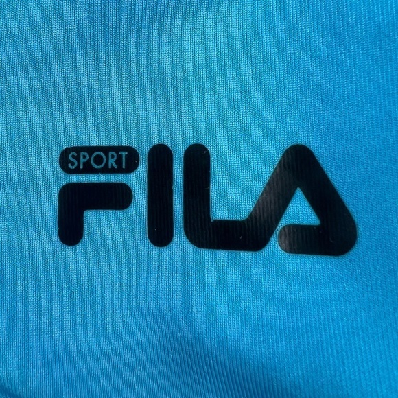 Fila Sport Blue V-Neck Short Sleeve Dri Fit T-Shirt Size XL (16) Girl's - Picture 5 of 5